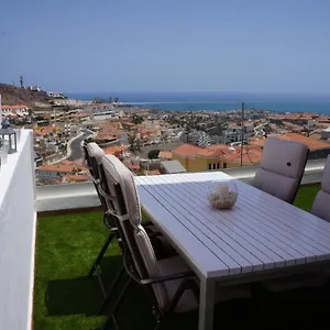 https://maravillosas-vistas-y-el-mejor-clima-del-mundo.in-canary-islands.com